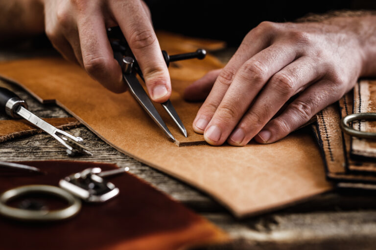 Embracing E-commerce: A Guide for Manufacturers